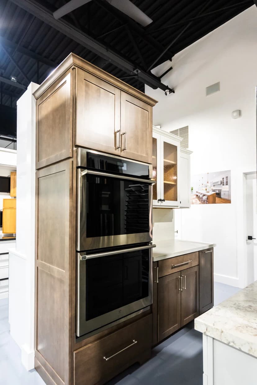 Craftsman Natural kitchen style, supporting example 1