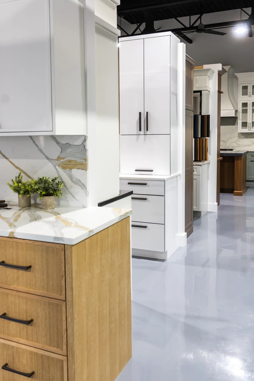 Modern Warm kitchen style, supporting example 1