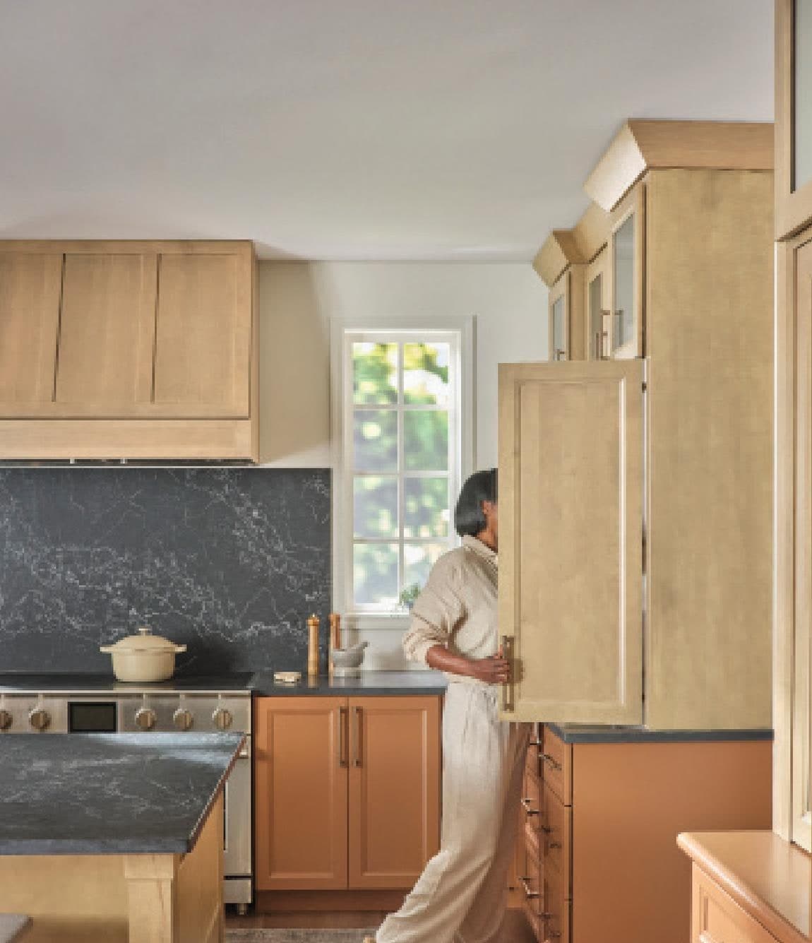 StarMark Overlay example: Sawyer & Vail, Maple · Biscotti & Golden Solace