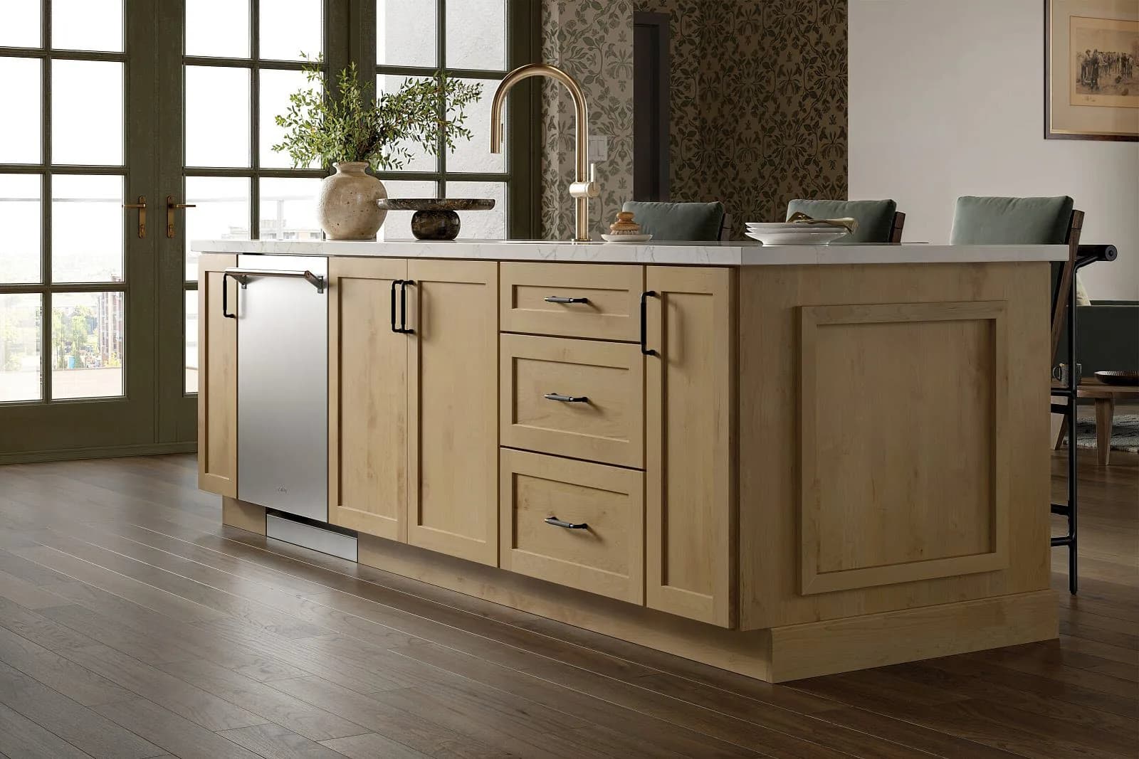Mantra cabinetry, Spectra (clean transitional, 3" rail), Classic (timeless Shaker, 2¼" rail), Omni (modern Shaker, 2¼" rail full overlay).