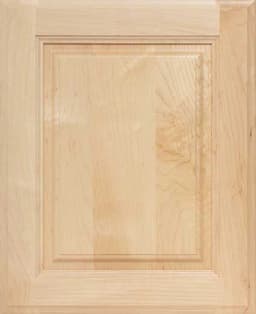 StarMark Accord door, shown in Natural on Maple