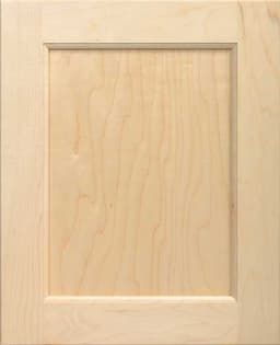 StarMark Edgemore door, shown in Natural on Maple
