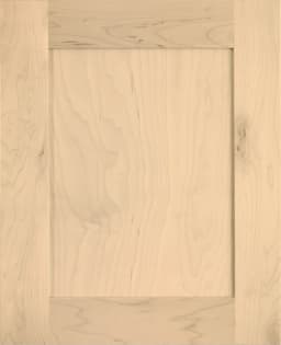 StarMark Lakewood door, shown in Natural on Maple