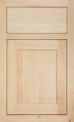 StarMark Renwick door, shown in Natural on Maple