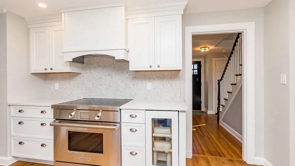 Kitchen project at Cross St., Belmont, photo 4