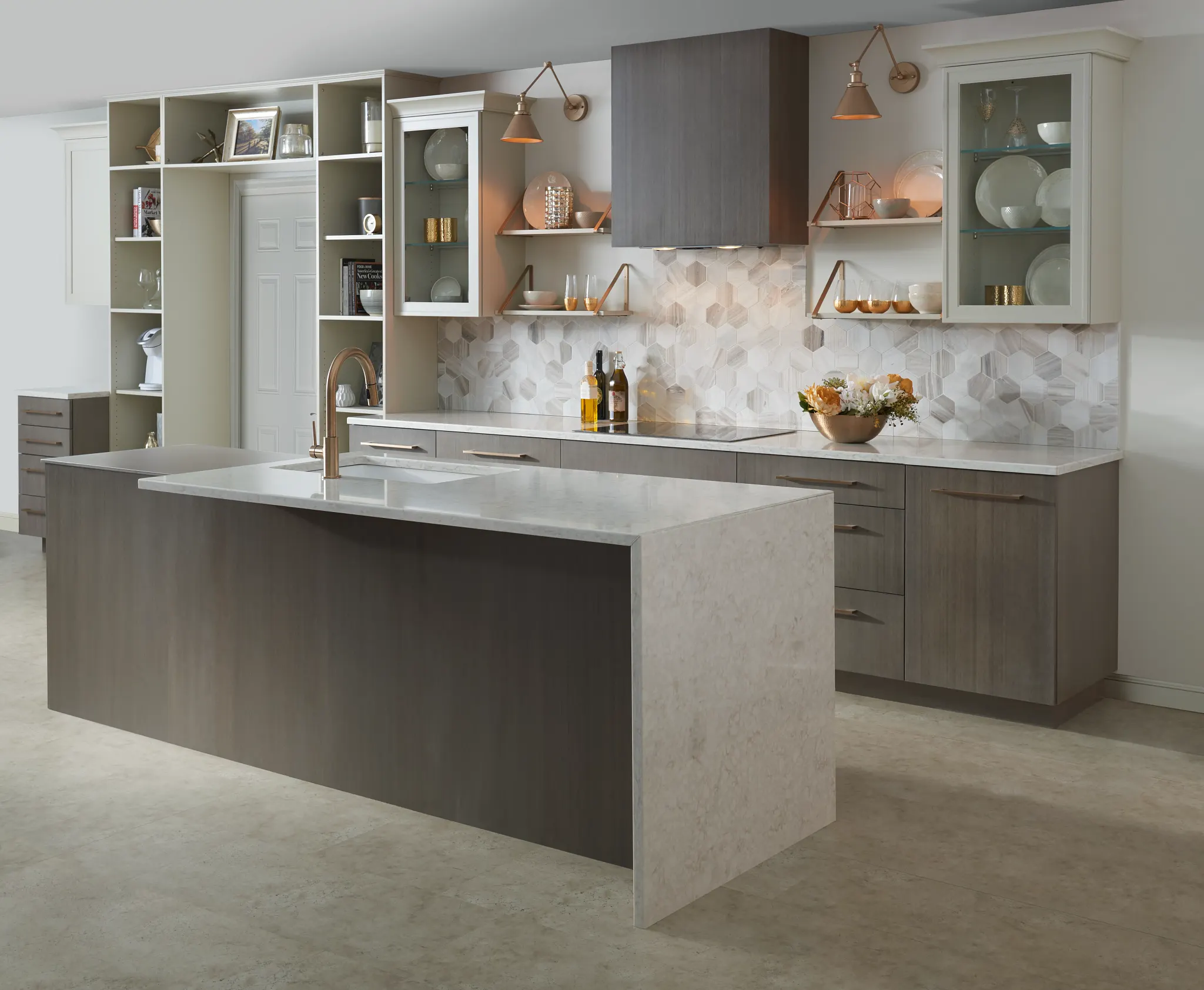 Europa Lafayette recessed-panel kitchen, manufacturer photograph
